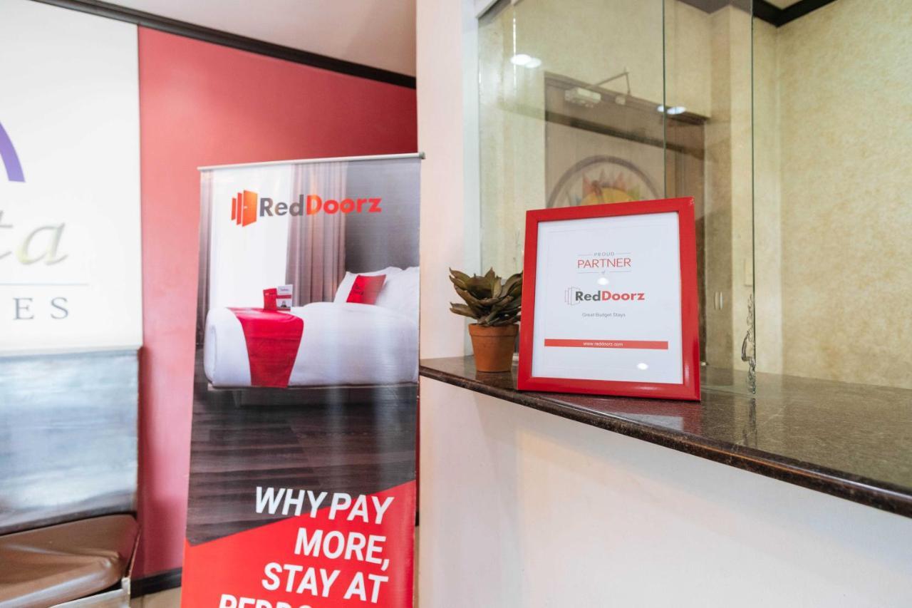 Reddoorz @ Bonifacio St Cebu Hotel Екстериор снимка